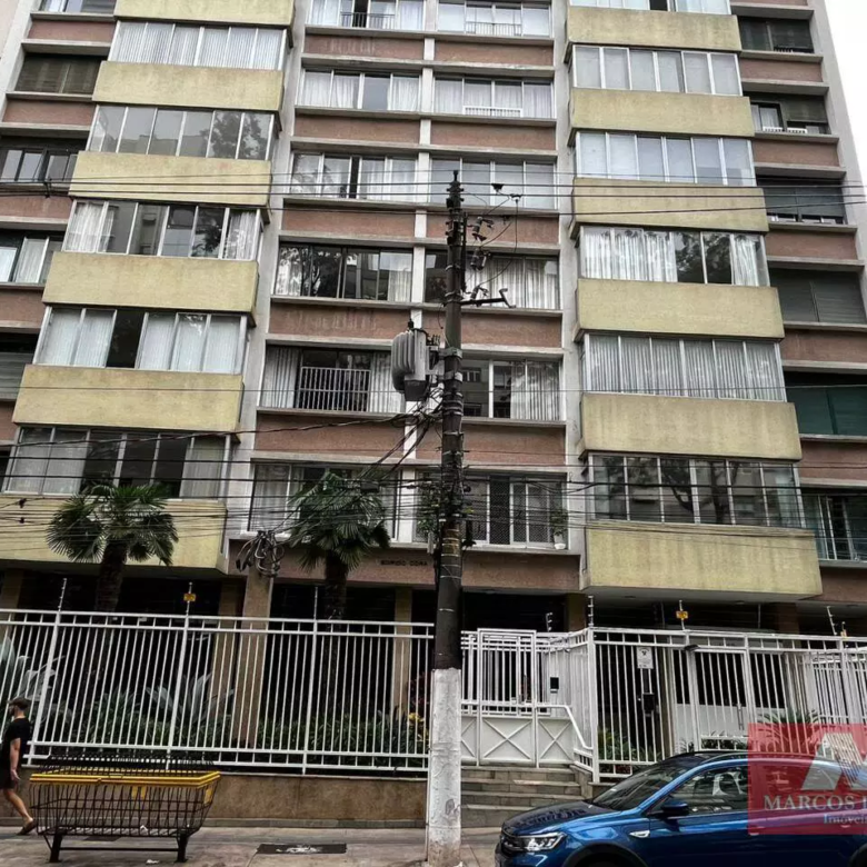 Apartamento mobiliado com 2 quartos, 185 m², à venda por R$ 1.950.000