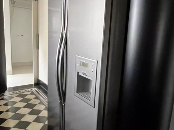 Apartamento mobiliado com 2 quartos, 185 m², à venda por R$ 1.950.000