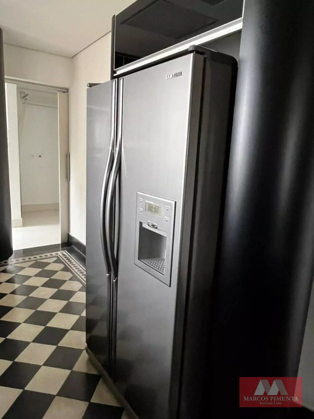 2a347134634d9cc4a50047db Apartamento mobiliado com 2 quartos, 185 m², à venda por R$ 1.950.000