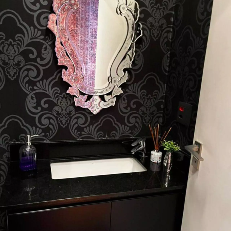 Apartamento mobiliado com 2 quartos, 185 m², à venda por R$ 1.950.000