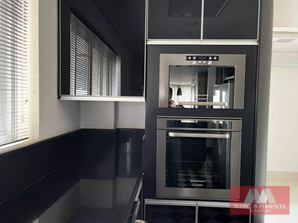 Apartamento mobiliado com 2 quartos, 185 m², à venda por R$ 1.950.000