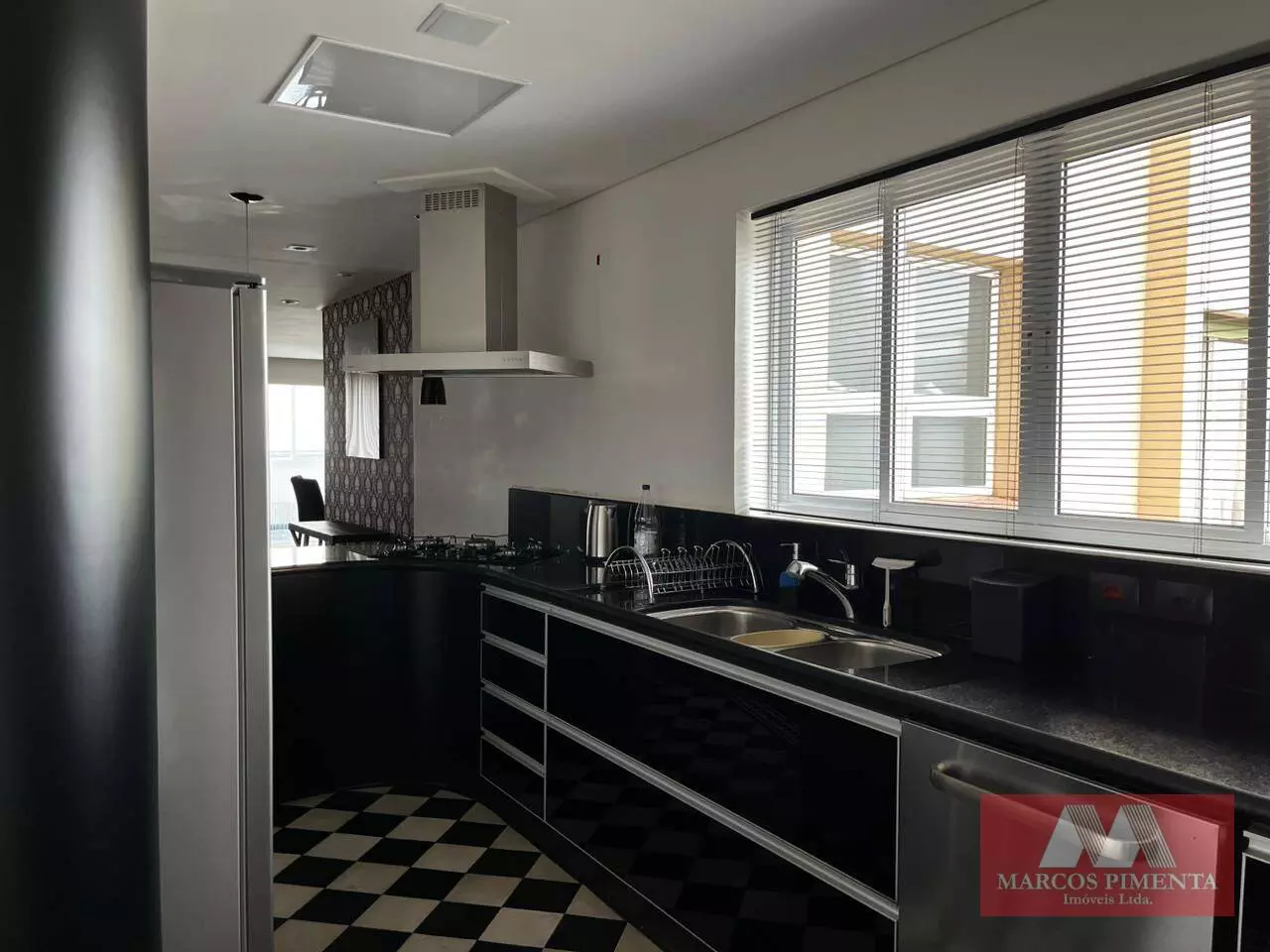 84c9118d183512ff8b192081 Apartamento mobiliado com 2 quartos, 185 m², à venda por R$ 1.950.000