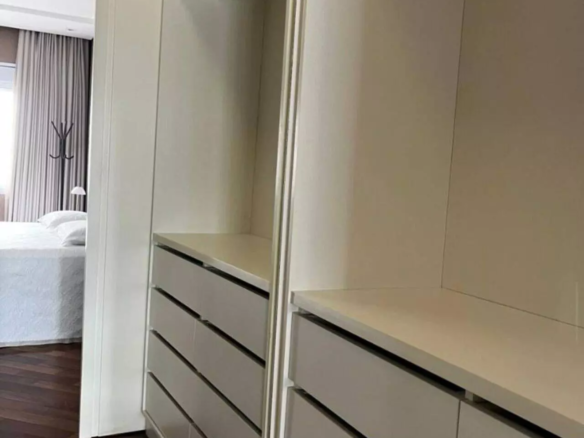 Apartamento mobiliado com 2 quartos, 185 m², à venda por R$ 1.950.000