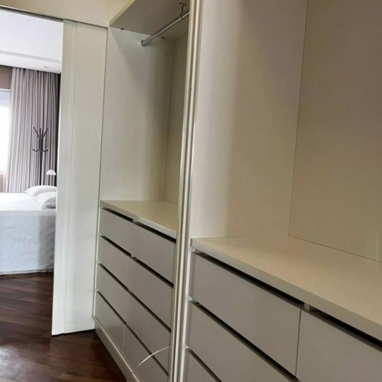 Apartamento mobiliado com 2 quartos, 185 m², à venda por R$ 1.950.000
