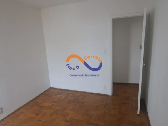 Apartamento à Venda com 3 quartos, 2 banheiros, 1 vaga e 86m² por R$ 500.000