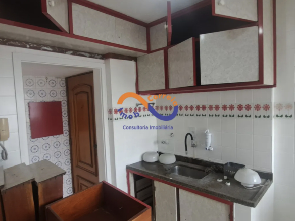 Apartamento à Venda com 3 quartos, 2 banheiros, 1 vaga e 86m² por R$ 500.000