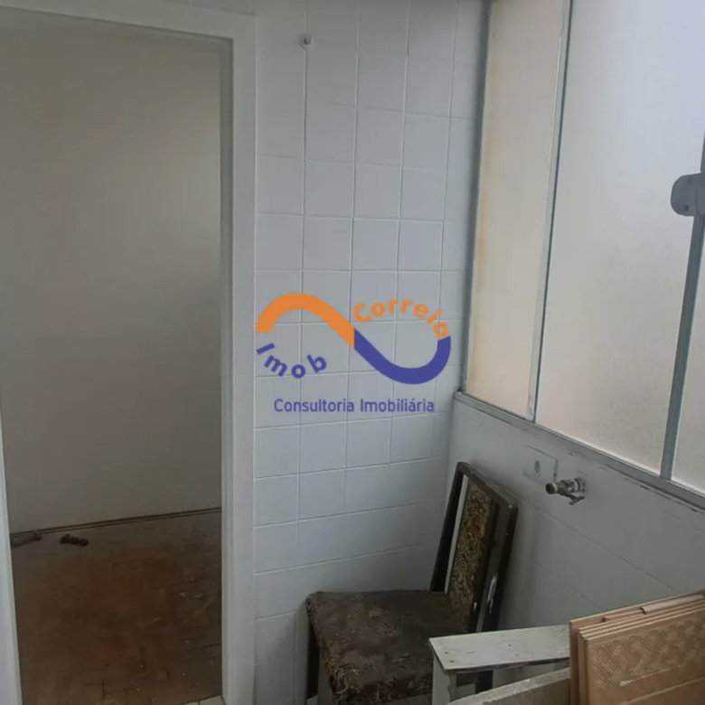 Apartamento à Venda com 3 quartos, 2 banheiros, 1 vaga e 86m² por R$ 500.000