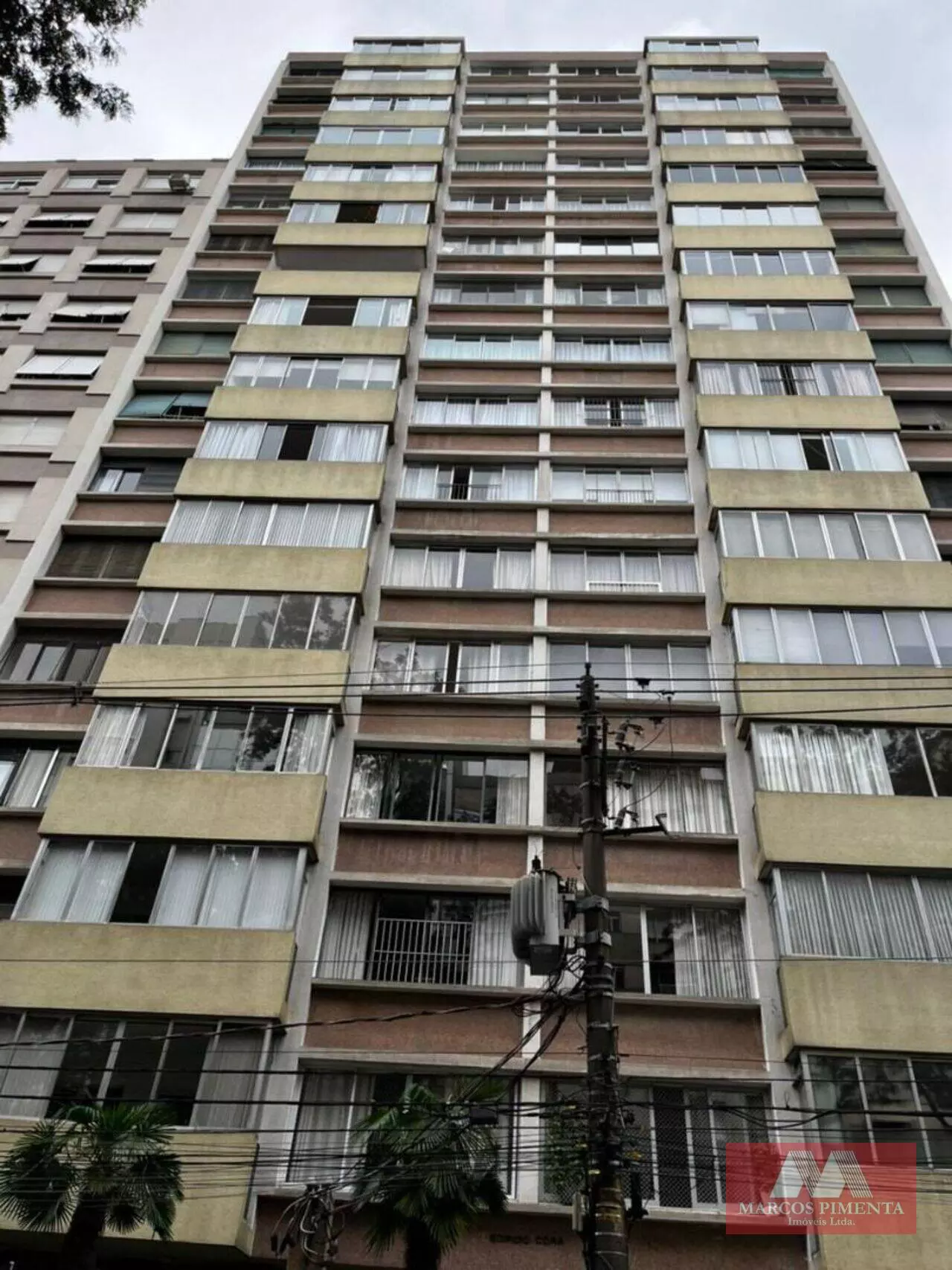 c70861316d3d861a1889ca36 Apartamento mobiliado com 2 quartos, 185 m², à venda por R$ 1.950.000