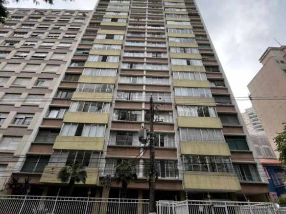 Apartamento mobiliado com 2 quartos, 185 m², à venda por R$ 1.950.000