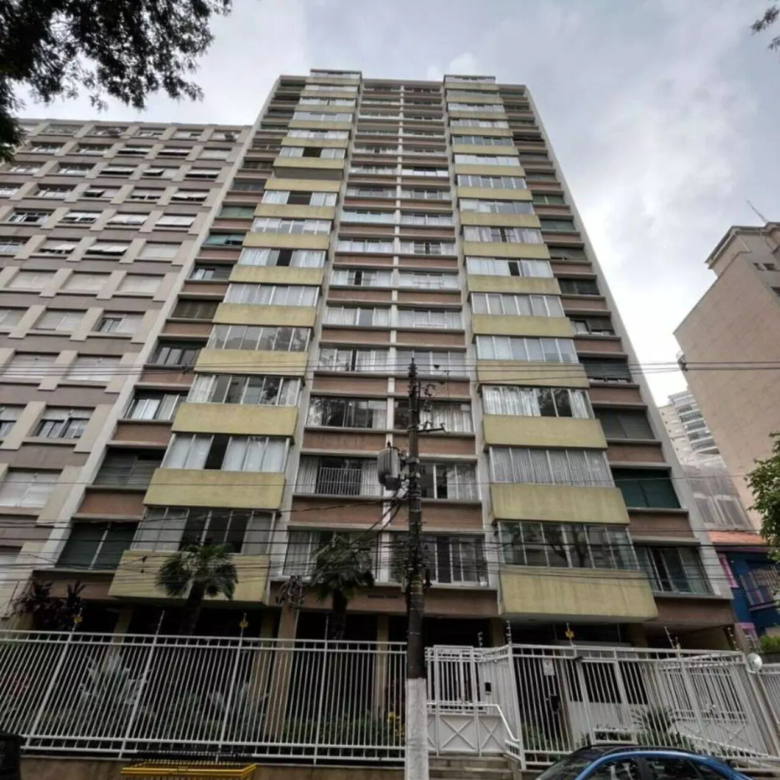 Apartamento mobiliado com 2 quartos, 185 m², à venda por R$ 1.950.000