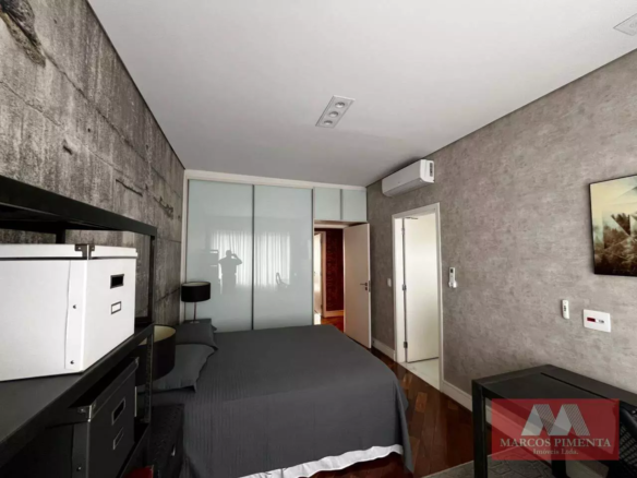 Apartamento mobiliado com 2 quartos, 185 m², à venda por R$ 1.950.000